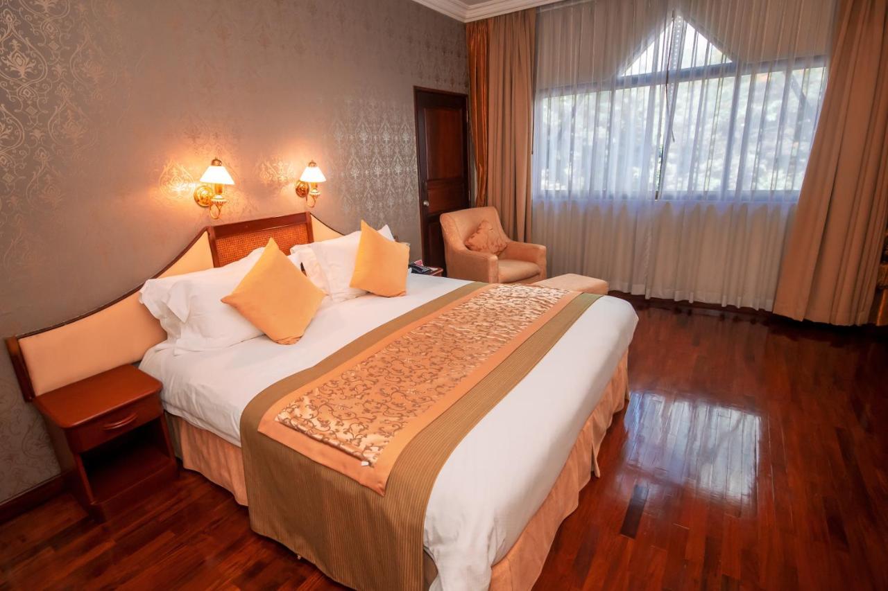 Laotel Vientiane Buitenkant foto