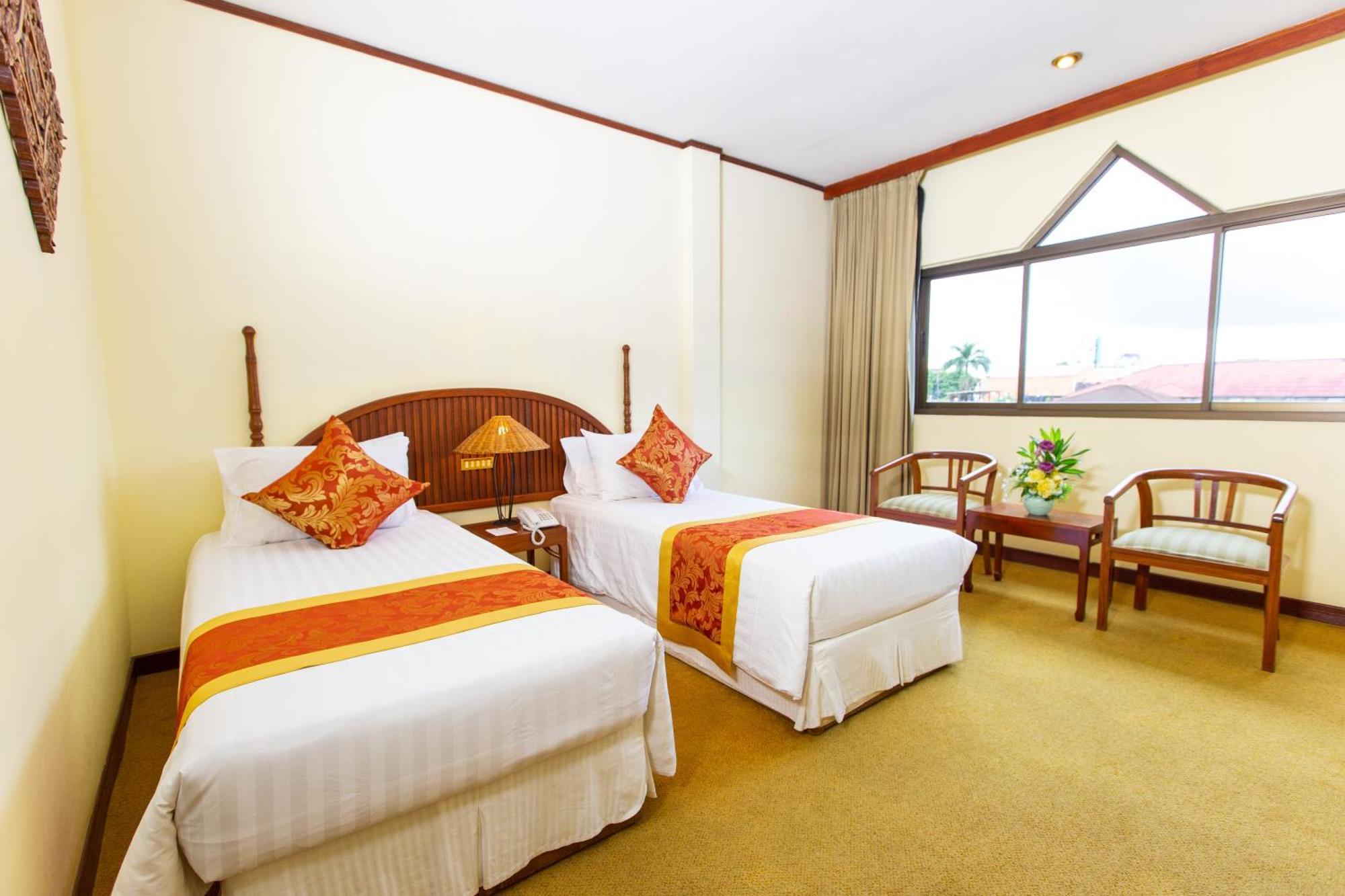 Laotel Vientiane Buitenkant foto