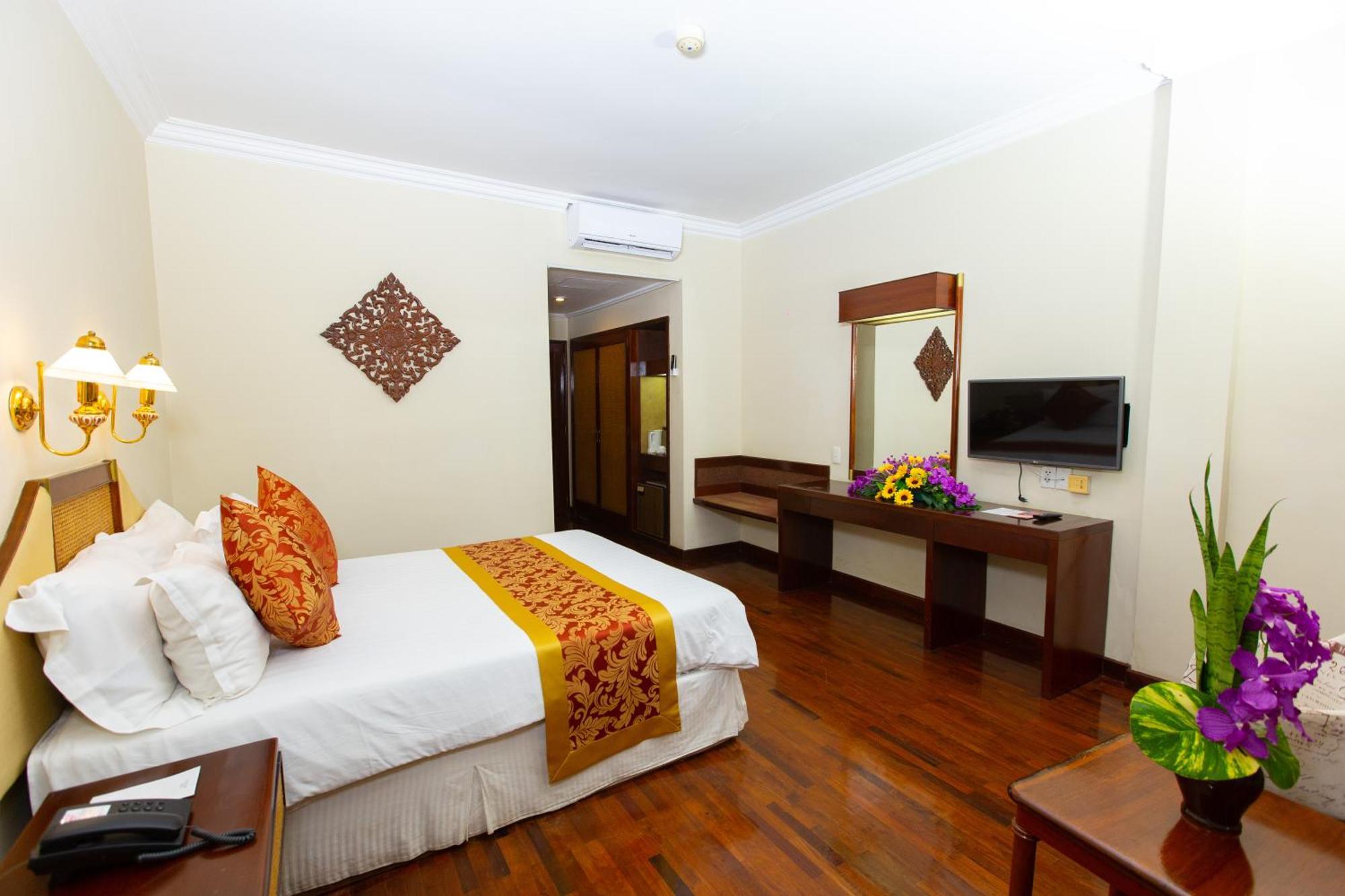 Laotel Vientiane Buitenkant foto
